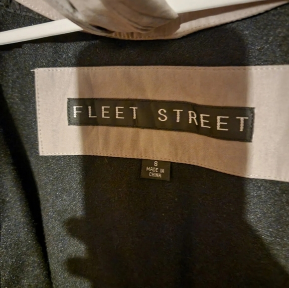 Fleet Street Trench Coat - Picture 2 of 4